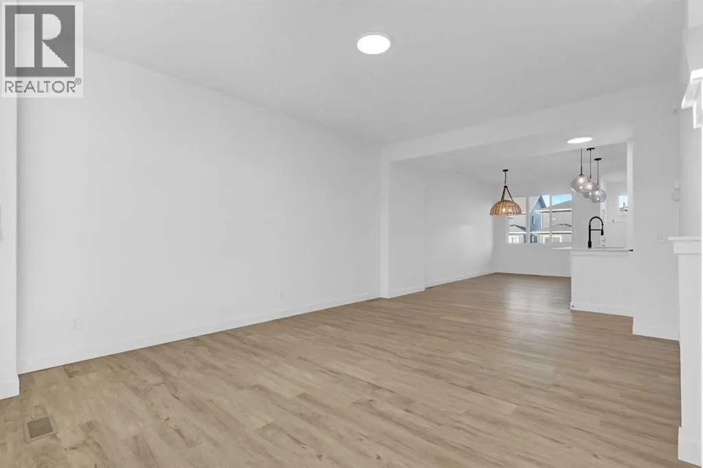 164 Cobblestone Gate SW