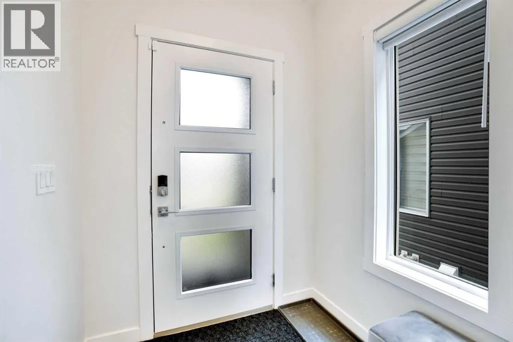 1457 Bayview Point SW