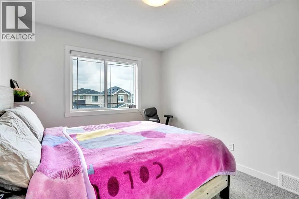 1457 Bayview Point SW