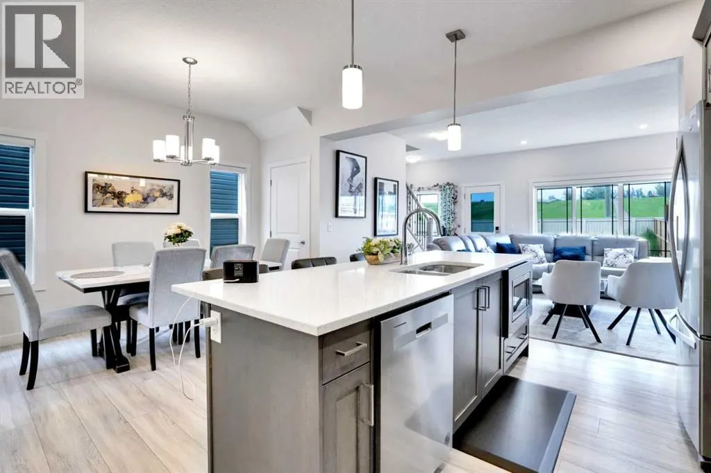 1457 Bayview Point SW