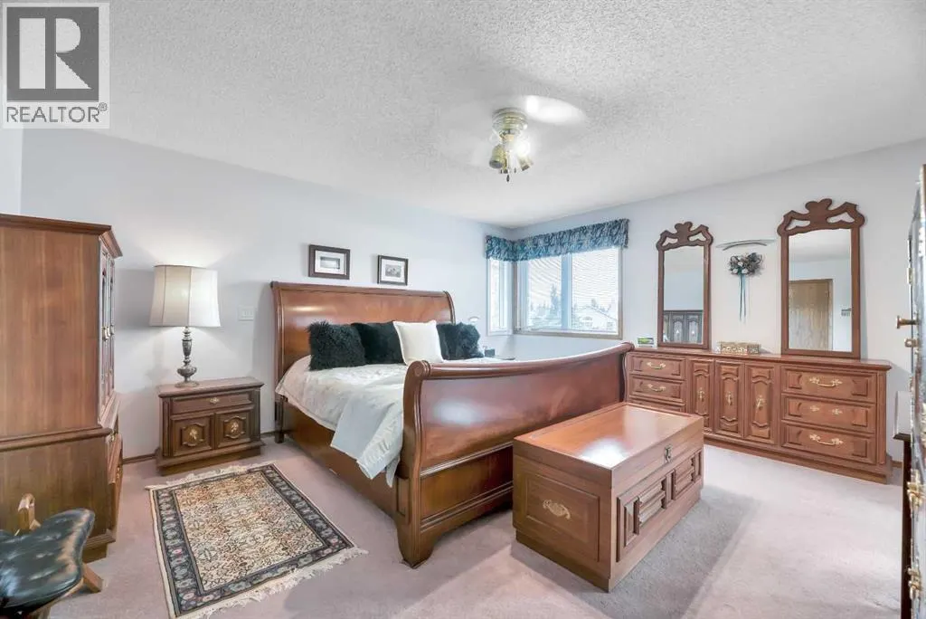 517 Lakeside Greens Place