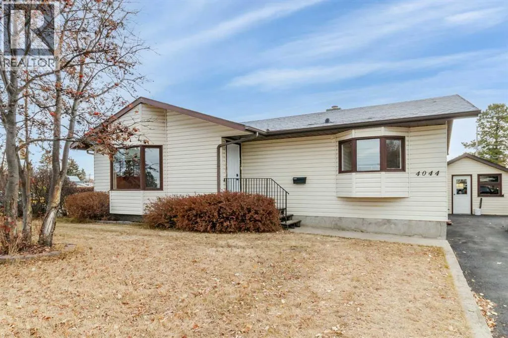 4044 50 Avenue