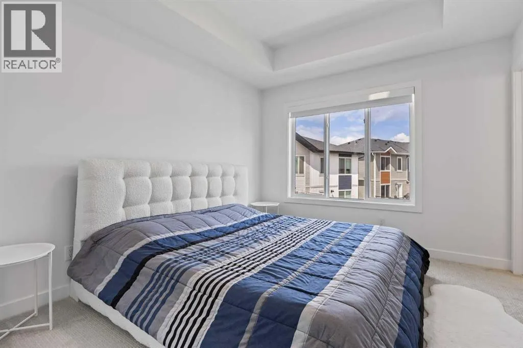 802, 335 Creekside Boulevard SW