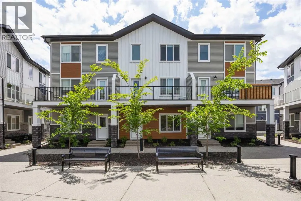 802, 335 Creekside Boulevard SW