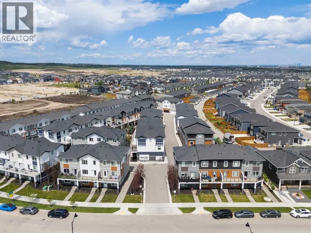 802, 335 Creekside Boulevard SW