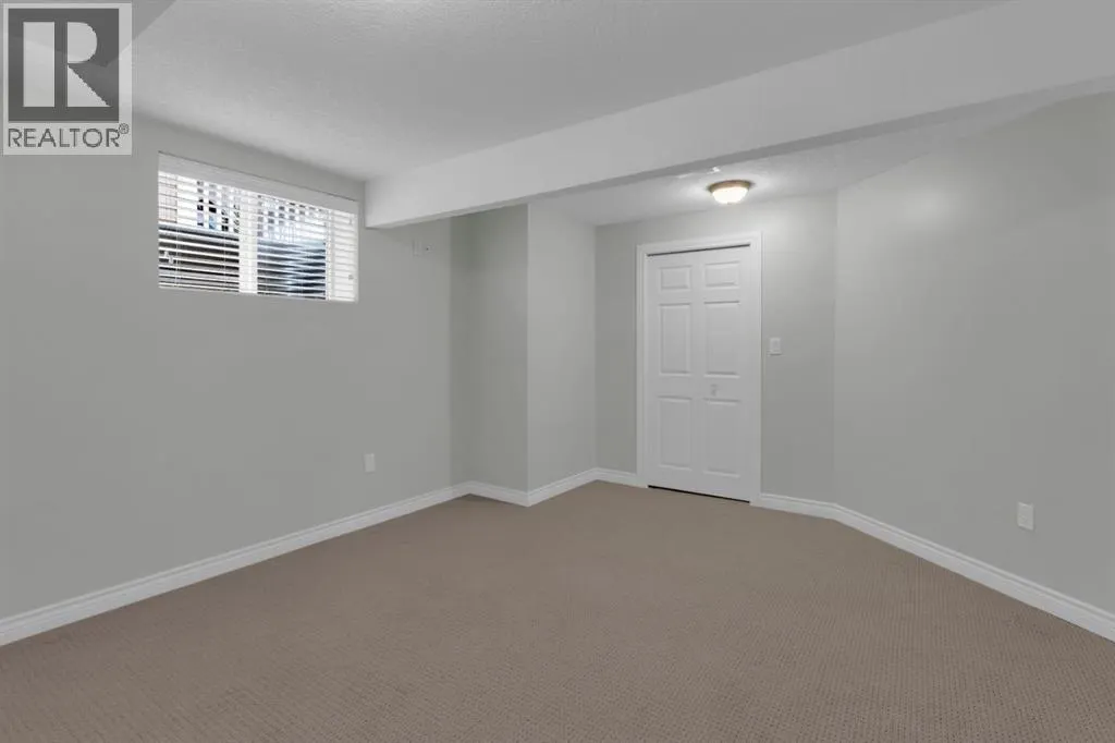 26 Springbank Rise SW