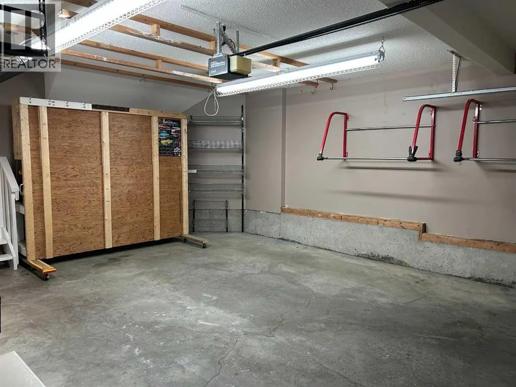 26 Springbank Rise SW