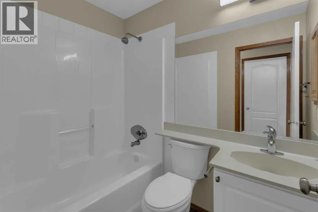 202 Citadel Circle NW