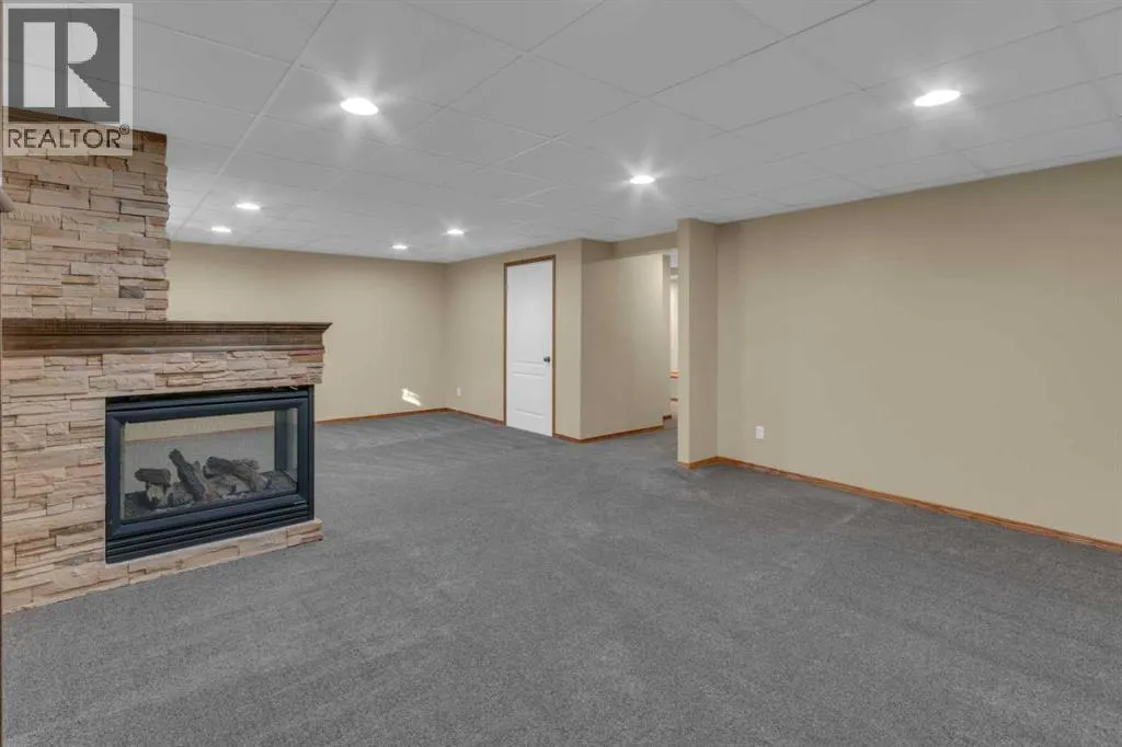 202 Citadel Circle NW