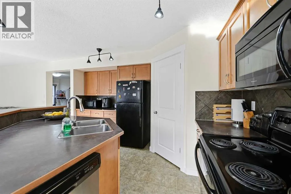 217 coopers Grove SW