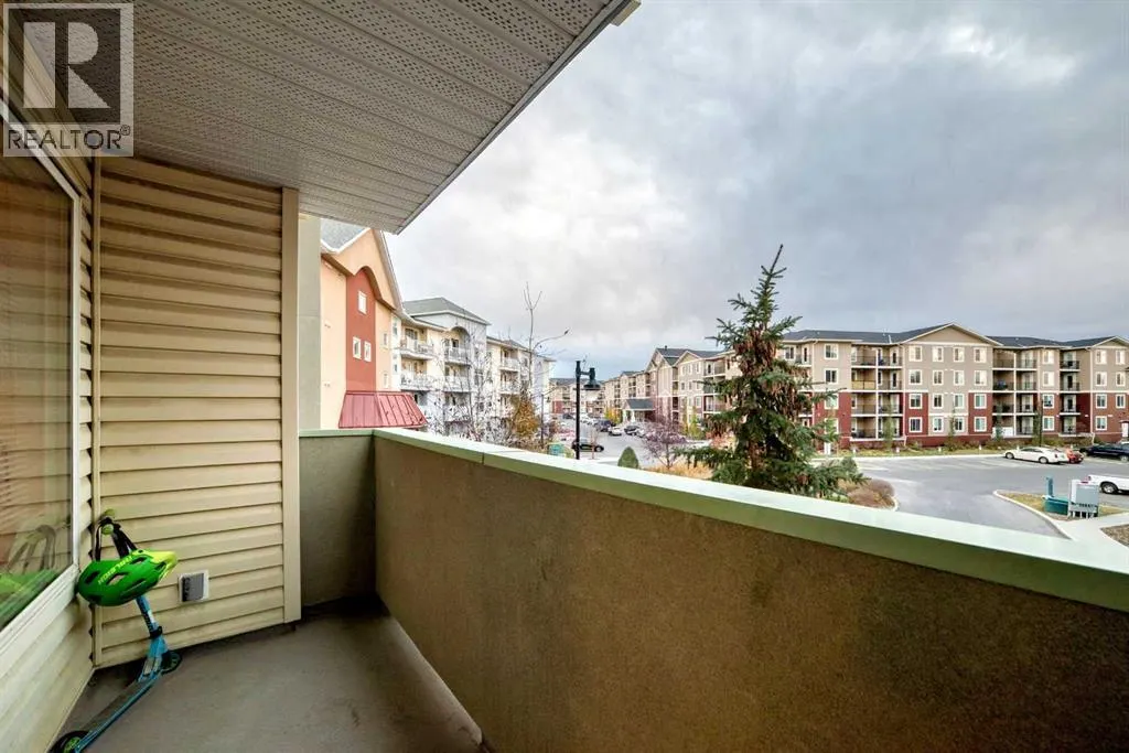 2212, 700 Willowbrook Road NW