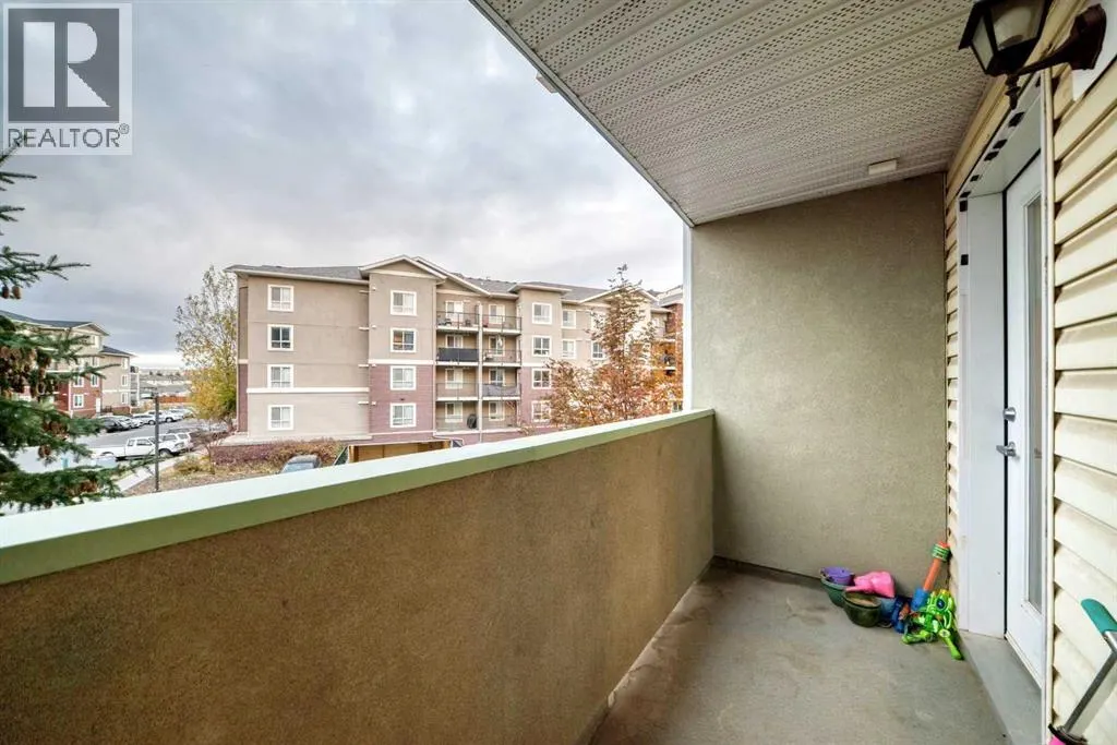 2212, 700 Willowbrook Road NW