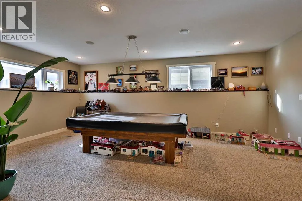 232 Sixmile Common S