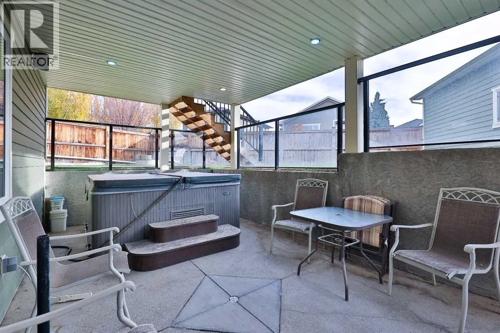 232 Sixmile Common S