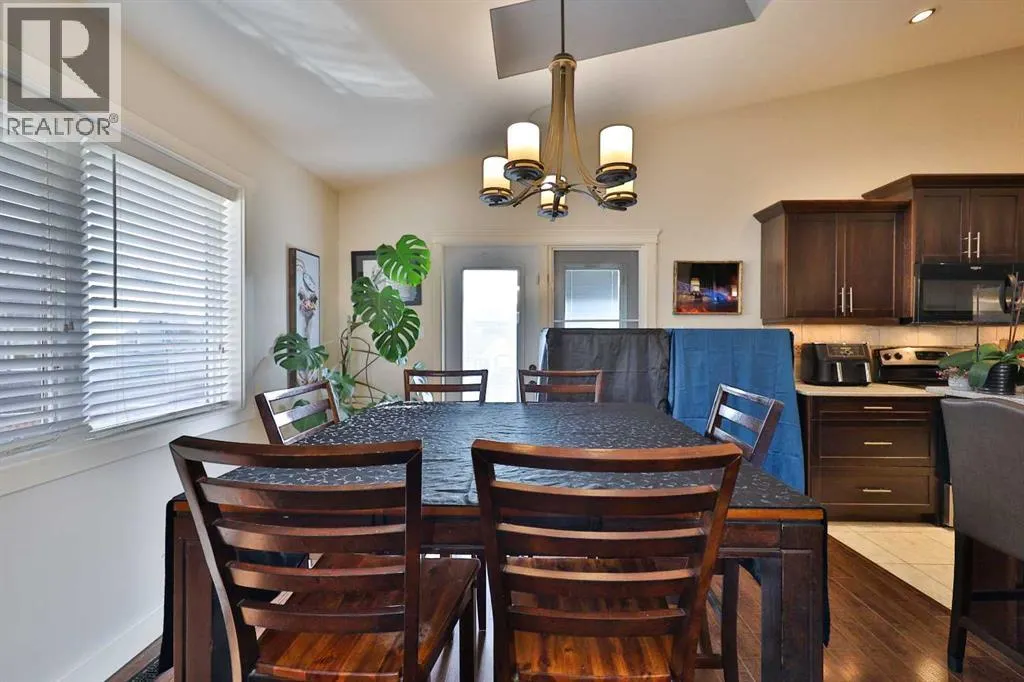 232 Sixmile Common S