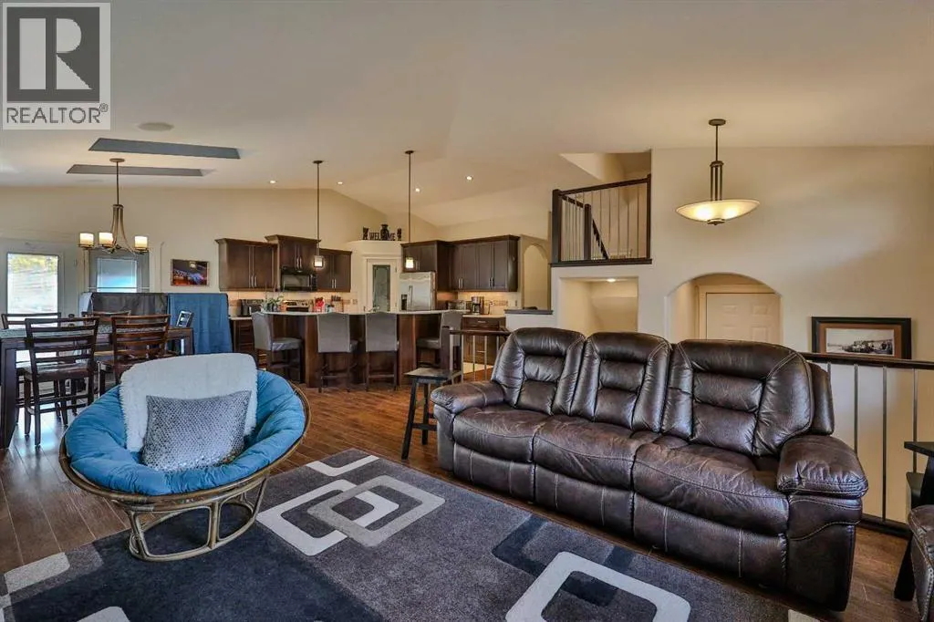 232 Sixmile Common S