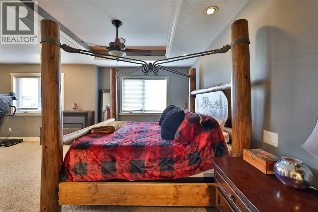 232 Sixmile Common S