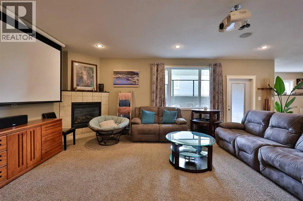 232 Sixmile Common S