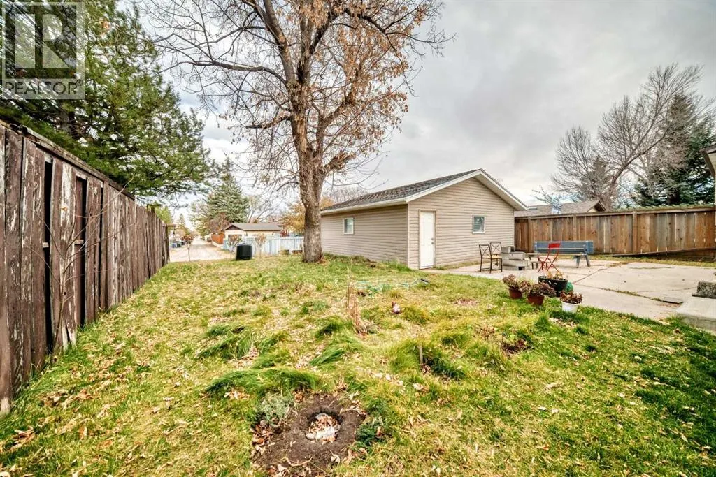 363 Templeside Circle NE