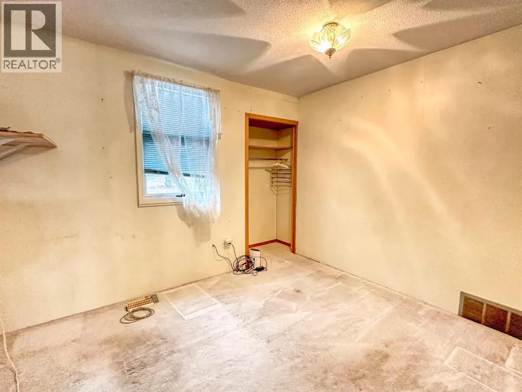 302 St Anne's Avenue