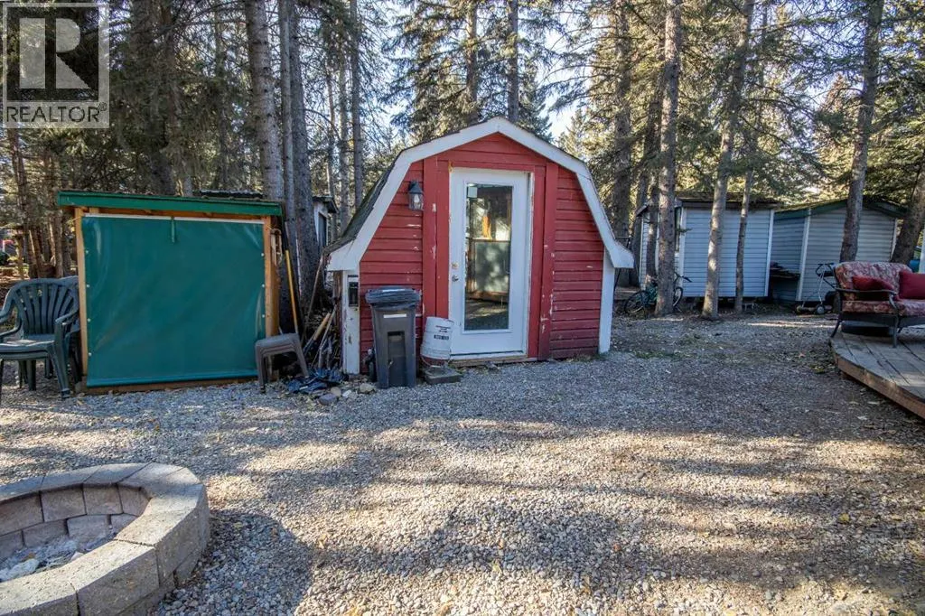 #1, 1 2004 Avenue SW