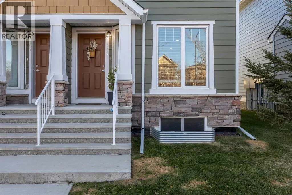 108, 2400 Ravenswood View SE