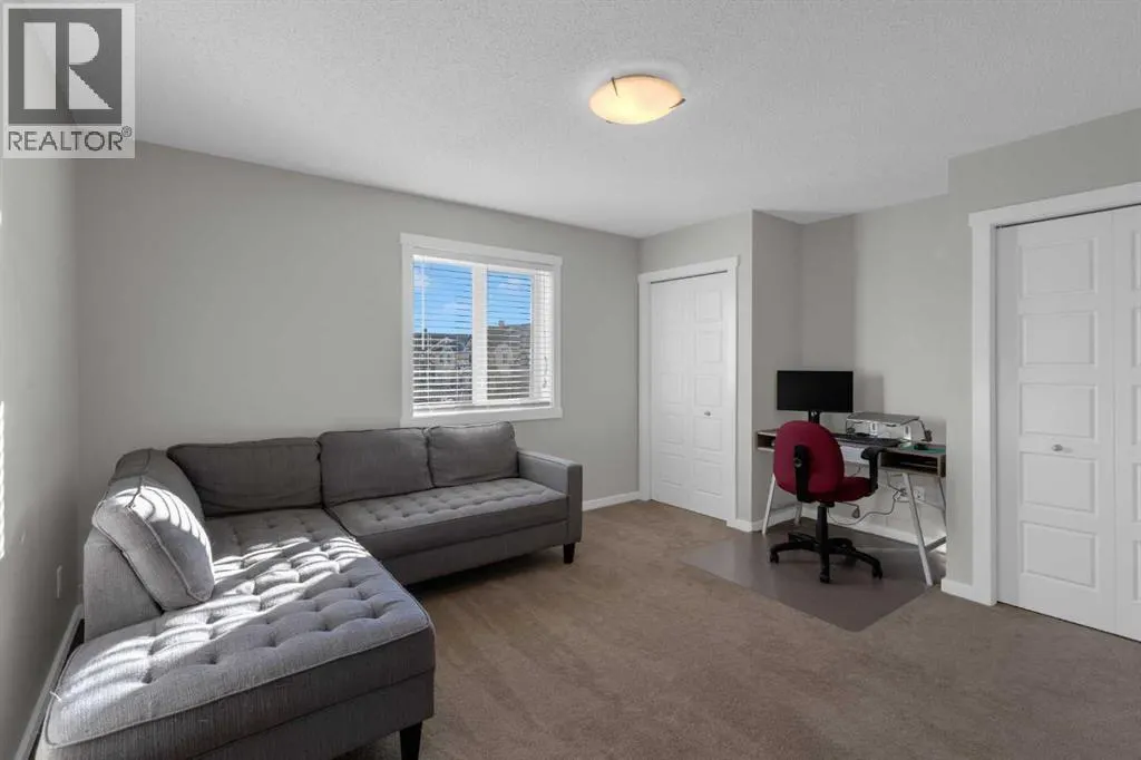 108, 2400 Ravenswood View SE