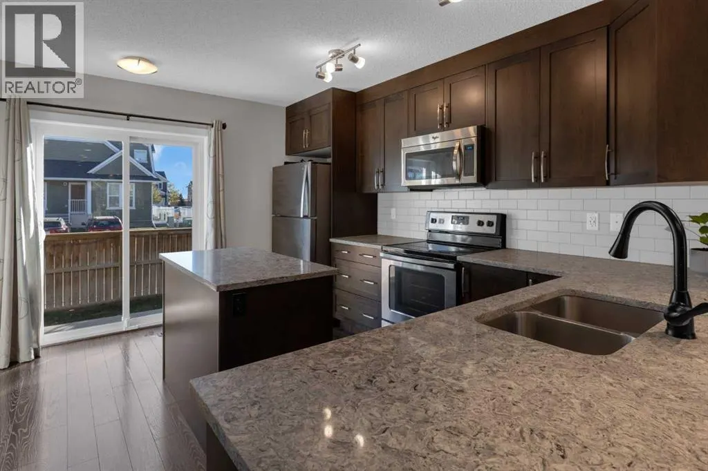 108, 2400 Ravenswood View SE