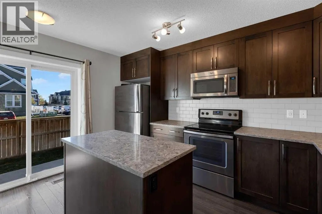 108, 2400 Ravenswood View SE