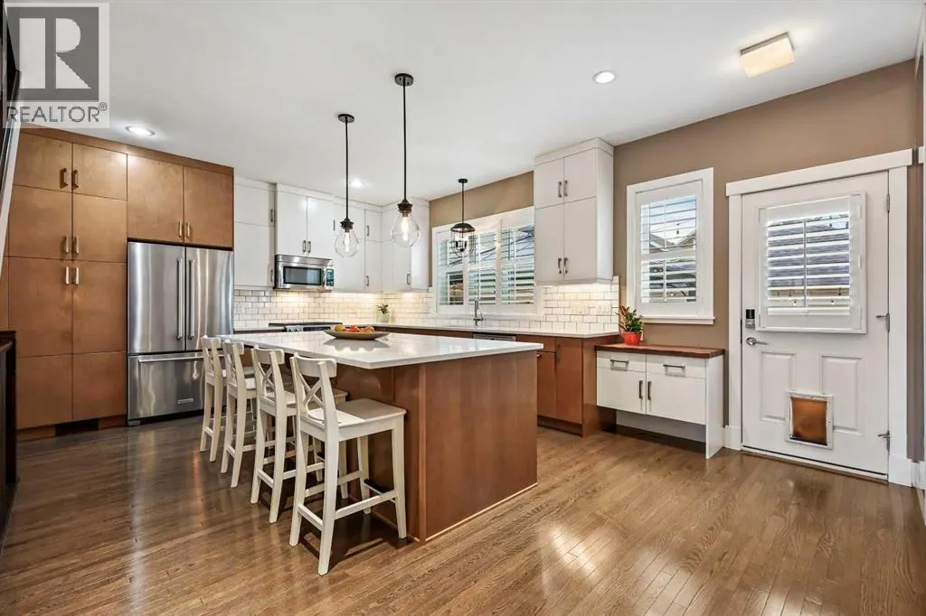 96 Beny-Sur-Mer Road SW