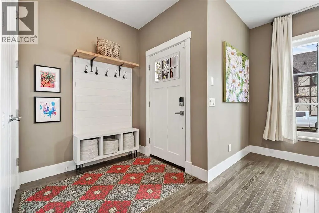 96 Beny-Sur-Mer Road SW