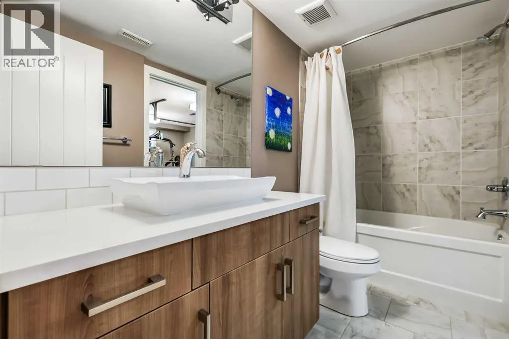 96 Beny-Sur-Mer Road SW