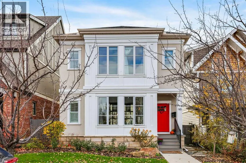 96 Beny-Sur-Mer Road SW