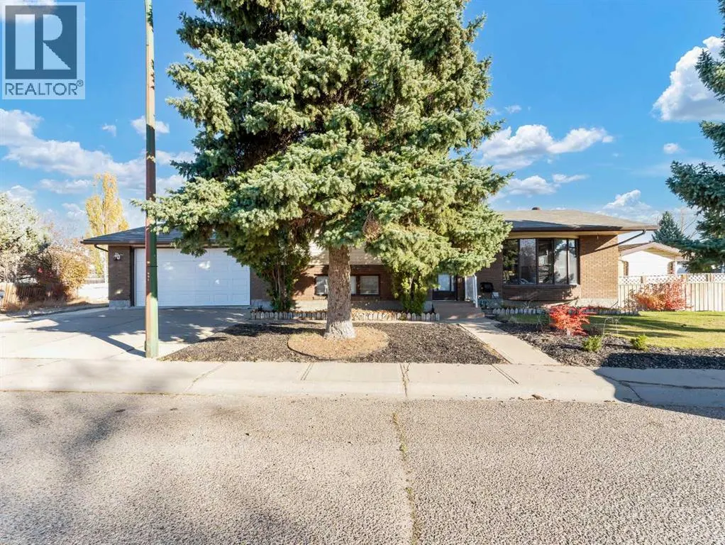 35 Rideau Crescent SE