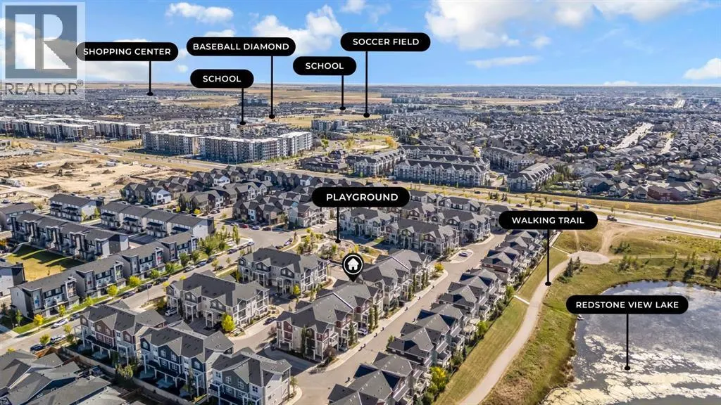 714 Redstone View NE