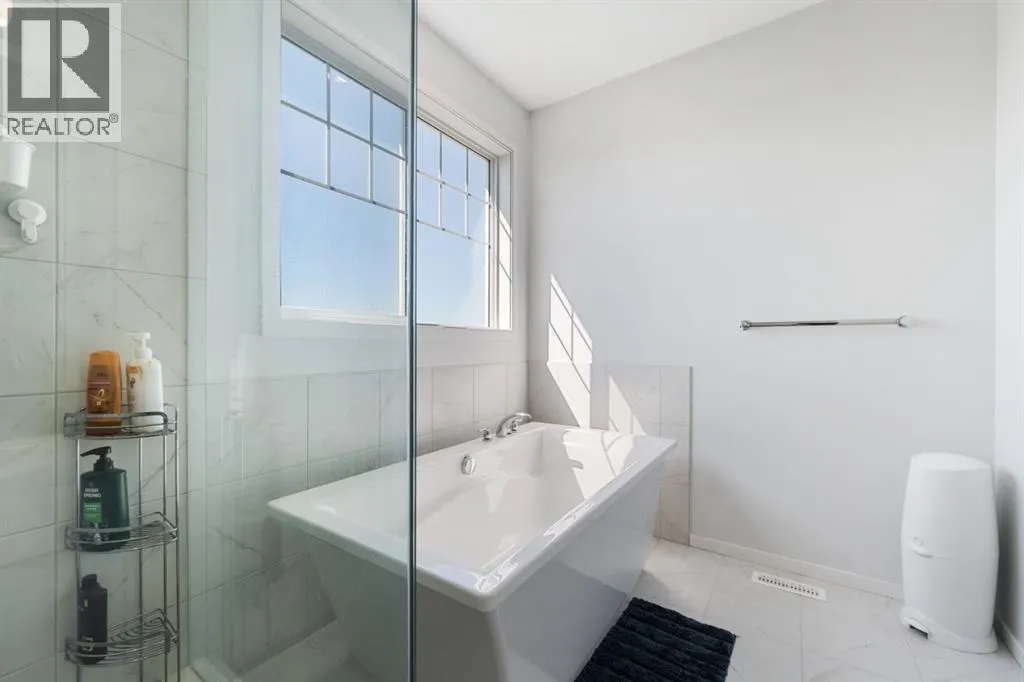 633 Windrow Manor SW