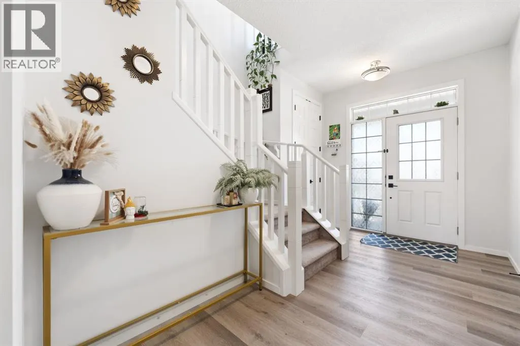 633 Windrow Manor SW