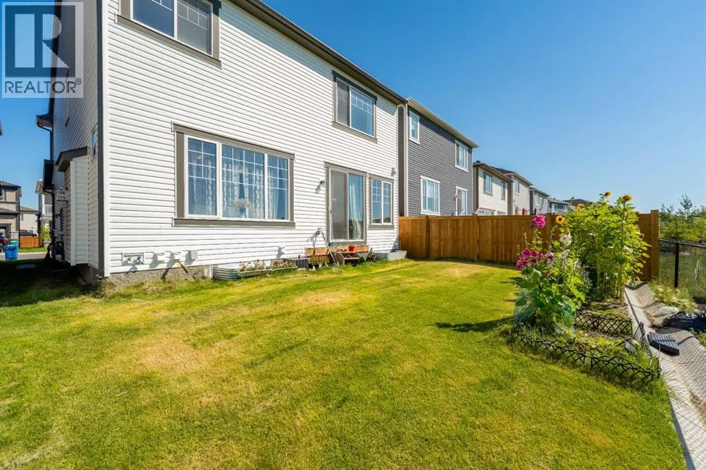 633 Windrow Manor SW