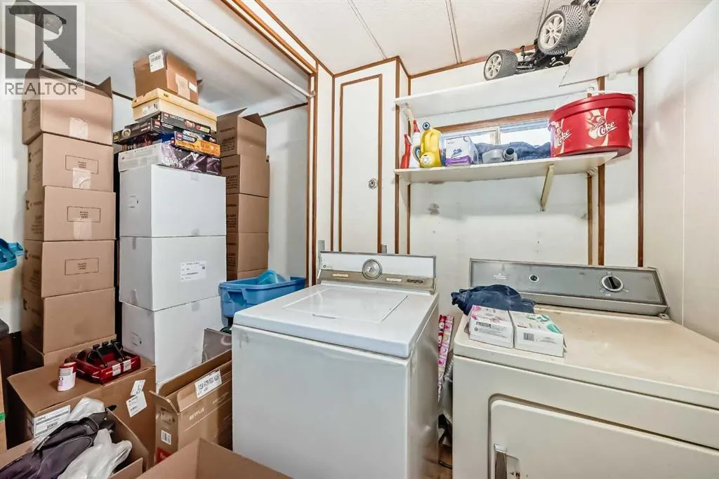 270, 3223 83 Street NW