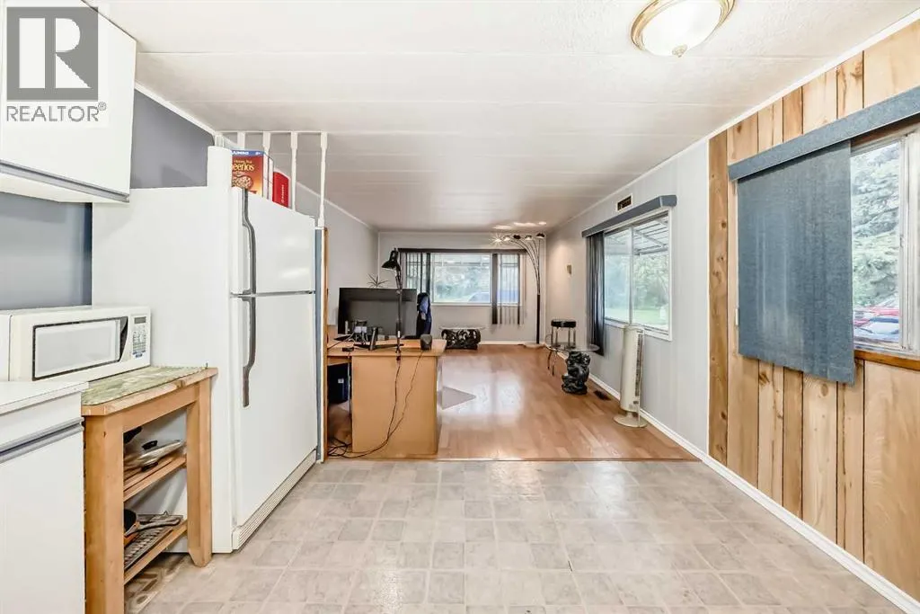 270, 3223 83 Street NW