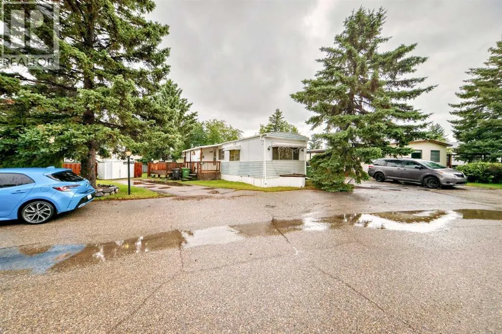 270, 3223 83 Street NW