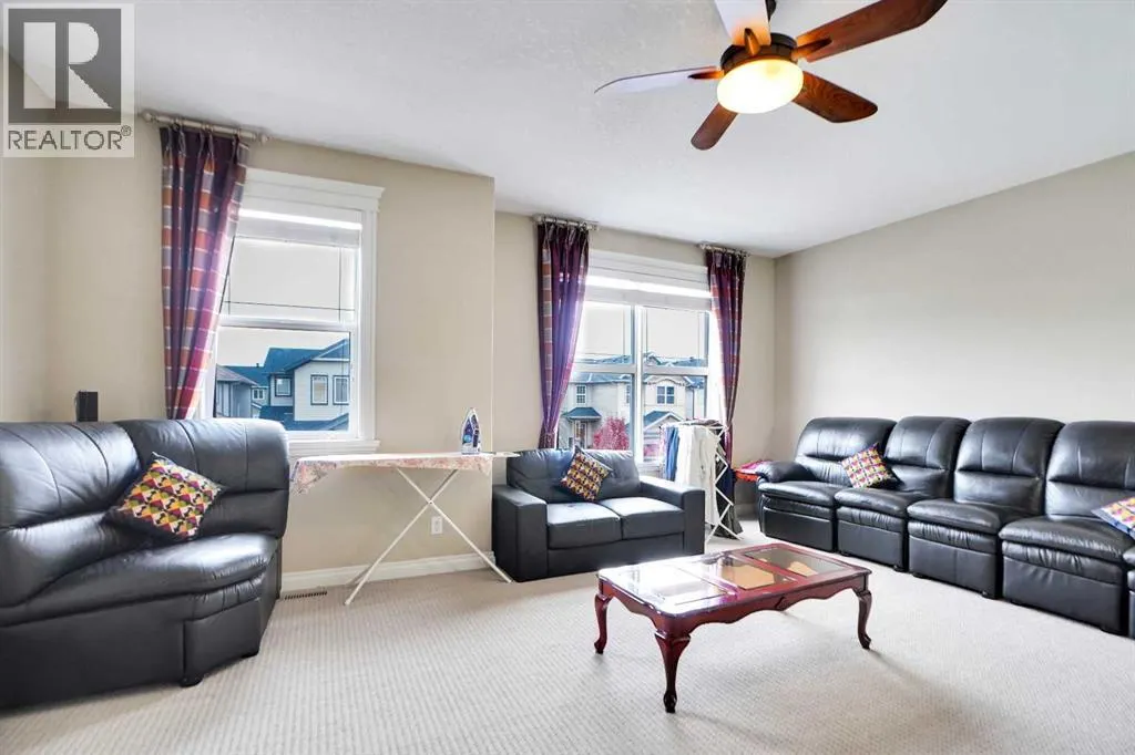 39 Skyview Shores Rise NE