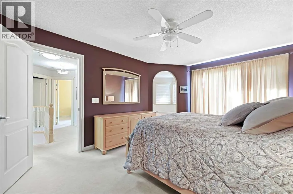 41 Strathridge Crescent SW