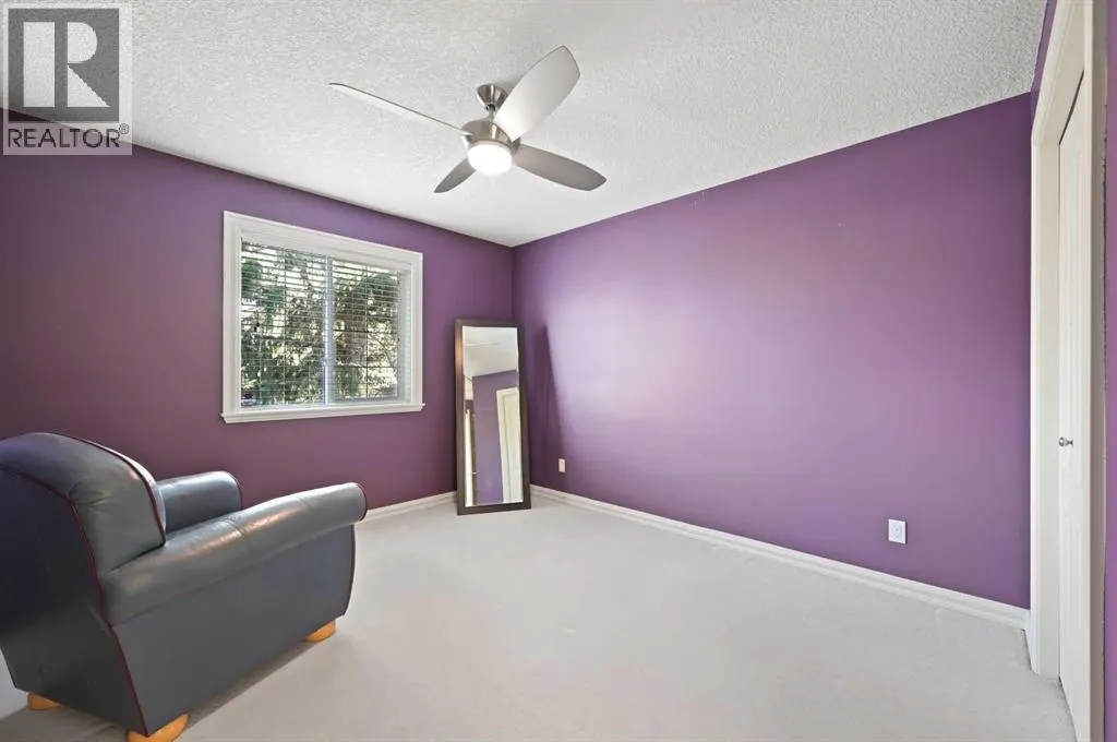 41 Strathridge Crescent SW