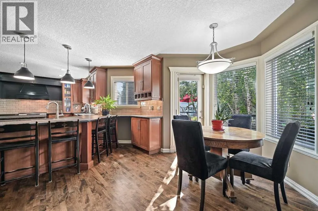 41 Strathridge Crescent SW