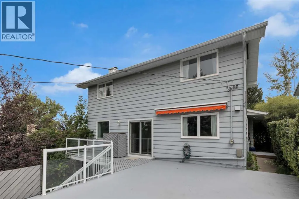 2711 Crawford Road NW