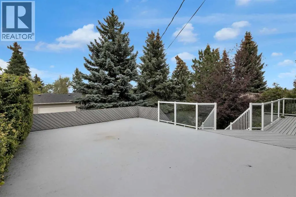 2711 Crawford Road NW