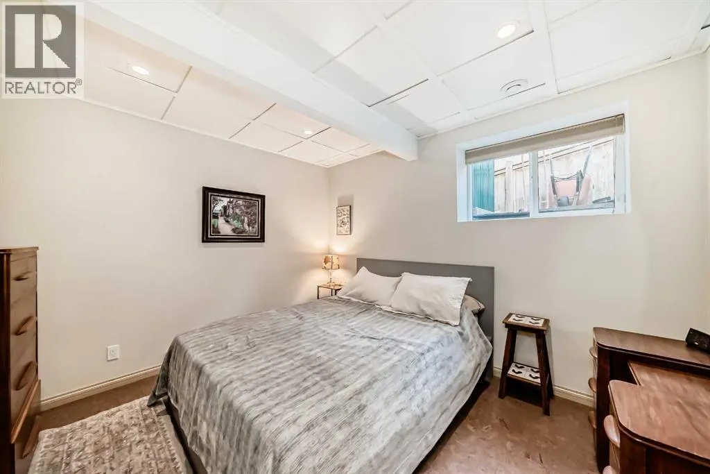 1516 Montrose Terrace SE