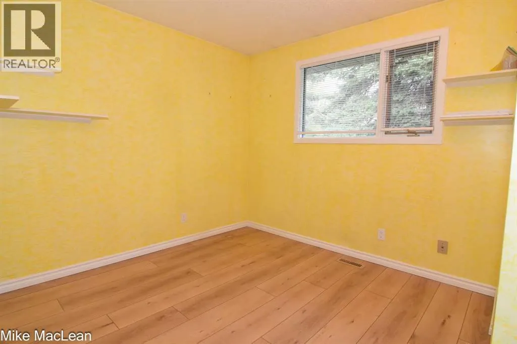 723 Whitehill Way NE