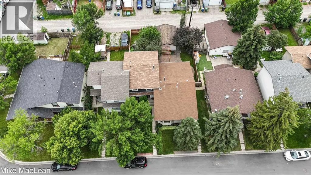 723 Whitehill Way NE